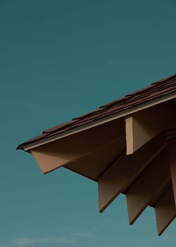 expertise toiture arles-revision de toiture nimes-reparation de toiture avignon-renovation de toiture montpellier-prix au m2 toiture aix-en-provence-devis de toiture Gard